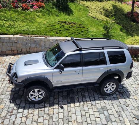 MITSUBISHI PAJERO 2.5 HD 4X4 8V TURBO INTERCOOLER DIESEL 4P MANUAL